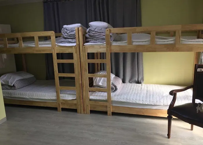 Hans House Hotel 2*