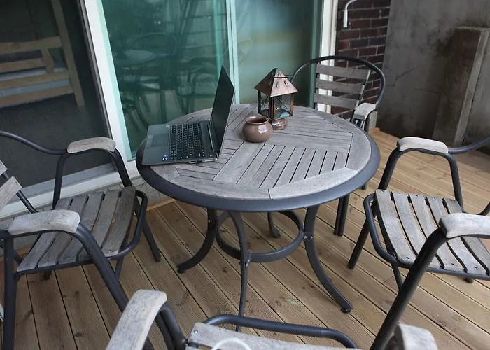 Hans House 2*